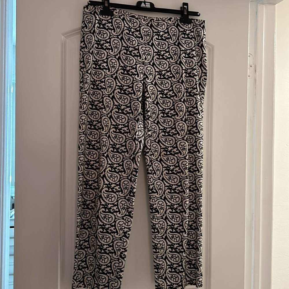 MICHAEL Michael Kors cropped straight leg pants.